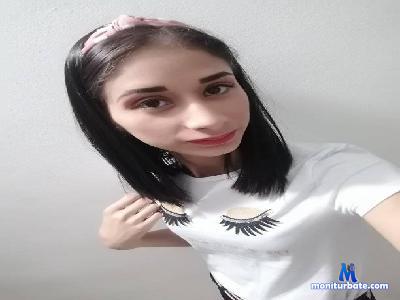 skinnysexy_97 cam4 bisexual performer from French Republic  