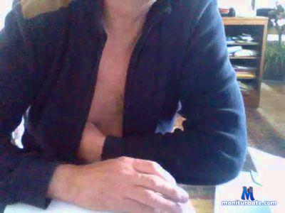 doux26 cam4 unknown performer from French Republic rollthedice 