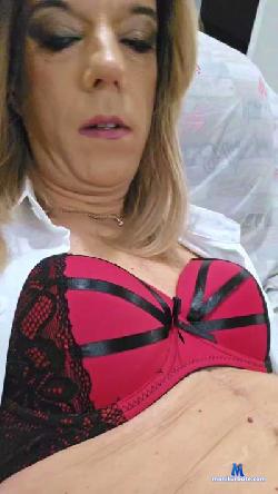 Luana_cd1 cam4 live cam performer profile