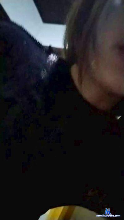 Fadinha006 cam4 bisexual performer from Federative Republic of Brazil  