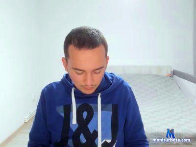 guy107 cam4 gay performer from Kingdom of the Netherlands  