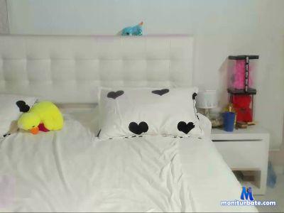 divinealliya cam4 bicurious performer from French Republic  