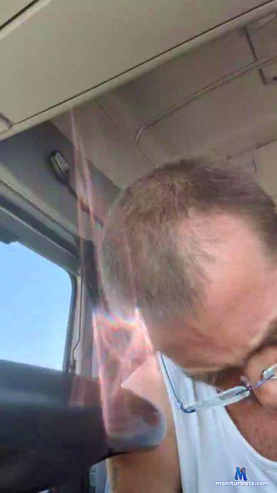 kekko791 cam4 bicurious performer from Republic of Italy  