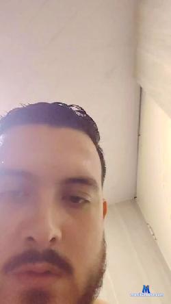 luismchot cam4 live cam performer profile