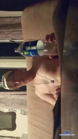 GuitarAx cam4 live cam performer profile