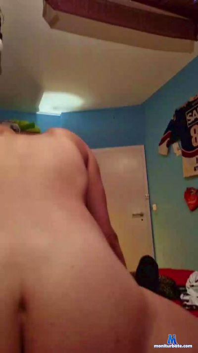 DevotePuppe cam4 unknown performer from Federal Republic of Germany  