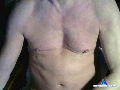 Hotreggio_fun cam4 straight performer from Federal Republic of Germany  