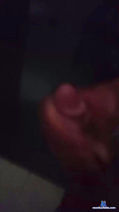hoi22211 cam4 bicurious performer from Federal Republic of Germany  