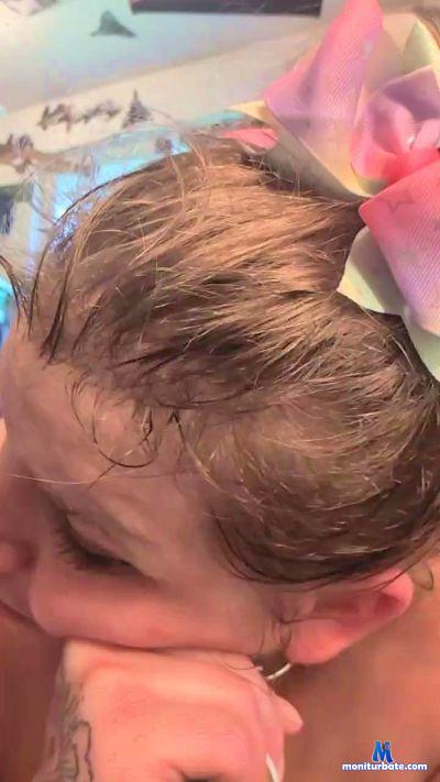 Binkitastic cam4 bisexual performer from United States of America bdsm amateur 