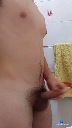 laroyishi cam4 live cam performer profile