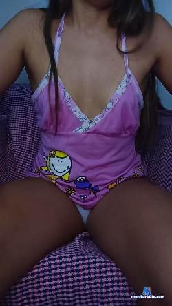 Sarajuhcam cam4 live cam performer profile