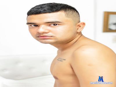 shyboybastian cam4 gay performer from Republic of Colombia shyboybastian rollthedice 