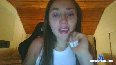 hooot222 cam4 bisexual performer from Republic of Chile  