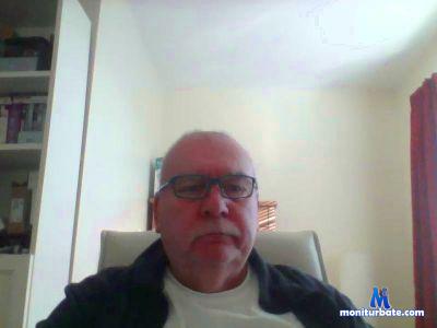 vorsprungder cam4 gay performer from United Kingdom of Great Britain & Northern Ireland  