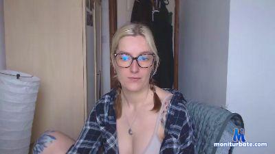 Kay_MCR cam4 bisexual performer from United Kingdom of Great Britain & Northern Ireland armpits pawg masturbation bigass pussy ass amateur 