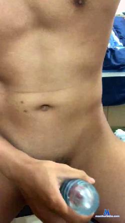 Easonnnn cam4 live cam performer profile