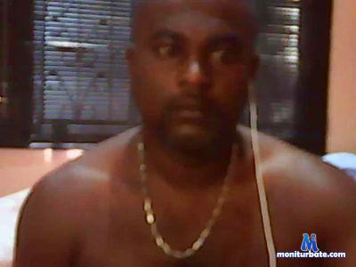 johnjohn23 cam4 straight performer from Republic of South Africa  