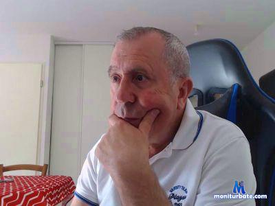 micheltlse cam4 gay performer from French Republic  