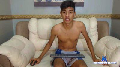 evan_lopez cam4 gay performer from United States of America  