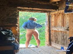 ItalianFarmGirl cam4 live cam performer profile