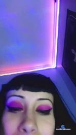 WildHoney666 cam4 livecam show performer room profile
