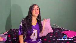 Latina_hottt cam4 live cam performer profile
