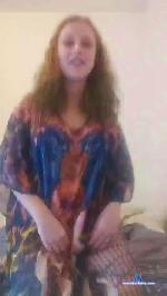Lauraluxe cam4 livecam show performer room profile