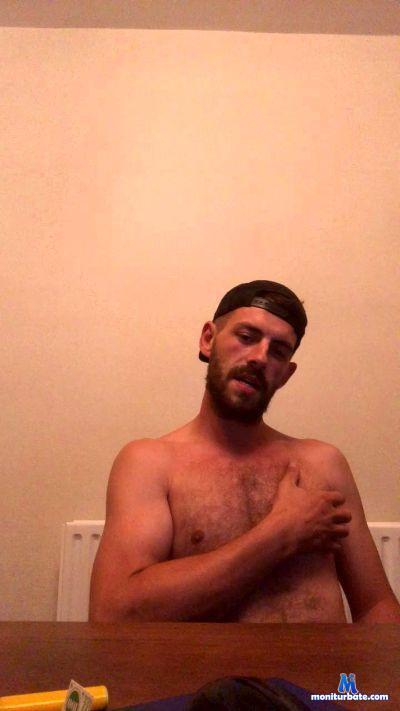 Joshholms cam4 bisexual performer from United Kingdom of Great Britain & Northern Ireland  