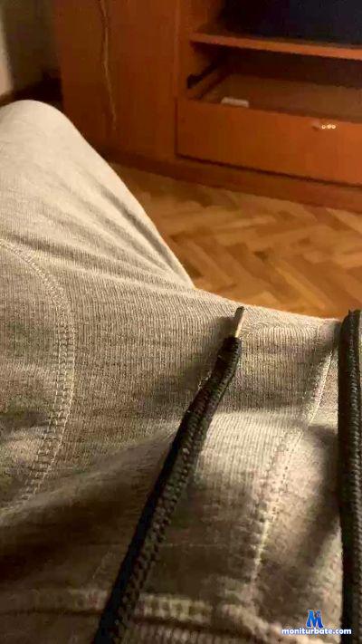 Bigdickforyouu cam4 straight performer from Kingdom of Spain  