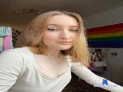 Charcel_blond cam4 live cam performer profile