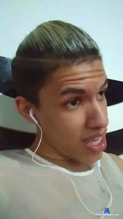 Antonhy1037 cam4 gay performer from Federative Republic of Brazil  