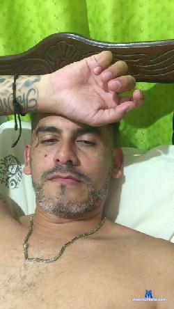 charly680 cam4 live cam performer profile