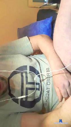 Bilouttelove cam4 live cam performer profile