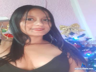 HailyBoysexxx cam4 straight performer from United States of America spanking pee cum blowjob pussy anal threesome 