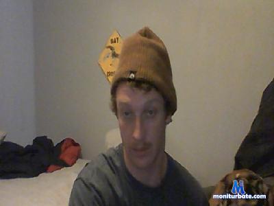 connorwantsumom cam4 straight performer from United States of America masturbation cum 