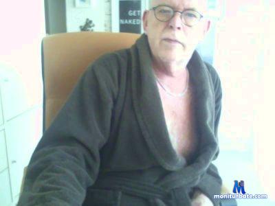 bonjovi07 cam4 straight performer from Federal Republic of Germany  