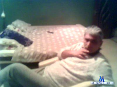 bobosex cam4 straight performer from Romania  