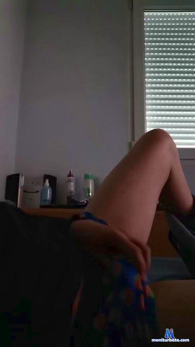 david692 cam4 straight performer from Kingdom of Spain  