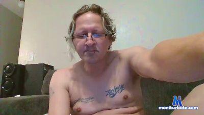 Zeke0930 cam4 bicurious performer from United States of America  