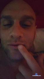 Elgigante21 cam4 livecam show performer room profile