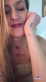cristal24xxx cam4 livecam show performer room profile