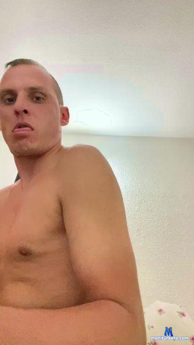 Per37 cam4 straight performer from Kingdom of Spain  