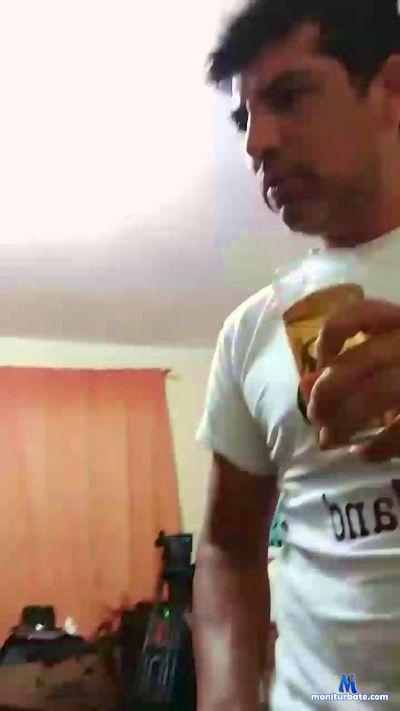 criss223 cam4 straight performer from Republic of Chile  