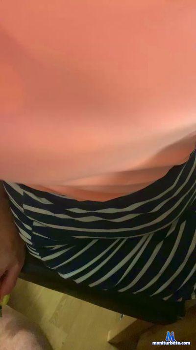 MissZ_Stella cam4 straight performer from United Kingdom of Great Britain & Northern Ireland  
