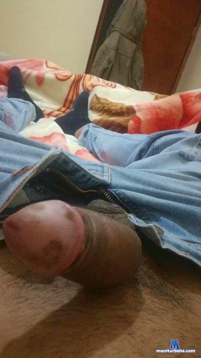 Willy_20cm cam4 straight performer from Republic of Peru solo amateur paja milk 