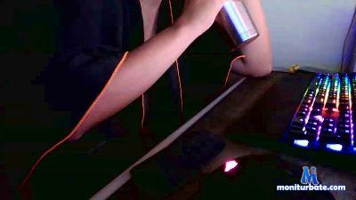 niqui cam4 bicurious performer from Kingdom of Spain  