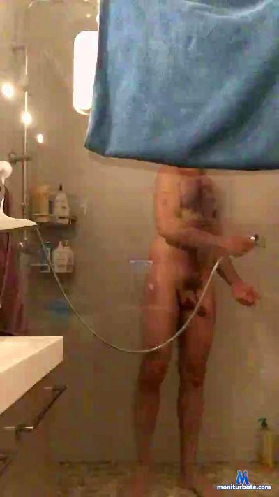 Birno2778 cam4 bisexual performer from French Republic  