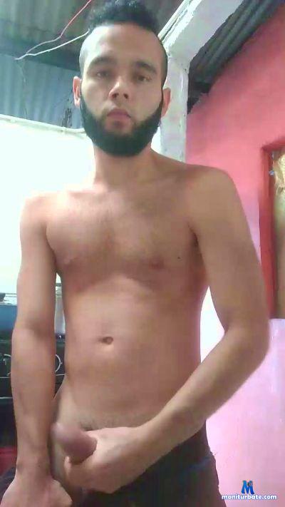 Italca22 cam4 bisexual performer from Republic of Italy  