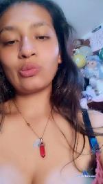 Mery_jannee cam4 livecam show performer room profile