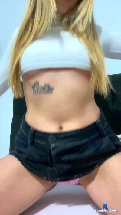 laurynhaa cam4 bisexual performer from Federative Republic of Brazil bdsm amateur pornstar 